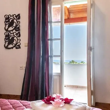 Corfiot With Seaviews To Dom wakacyjny *