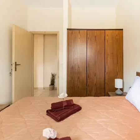 Dom wakacyjny Corfiot With Seaviews To Halikounas